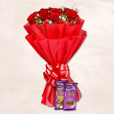"Bunch of 12 Red Roses with Chocos - Click here to View more details about this Product